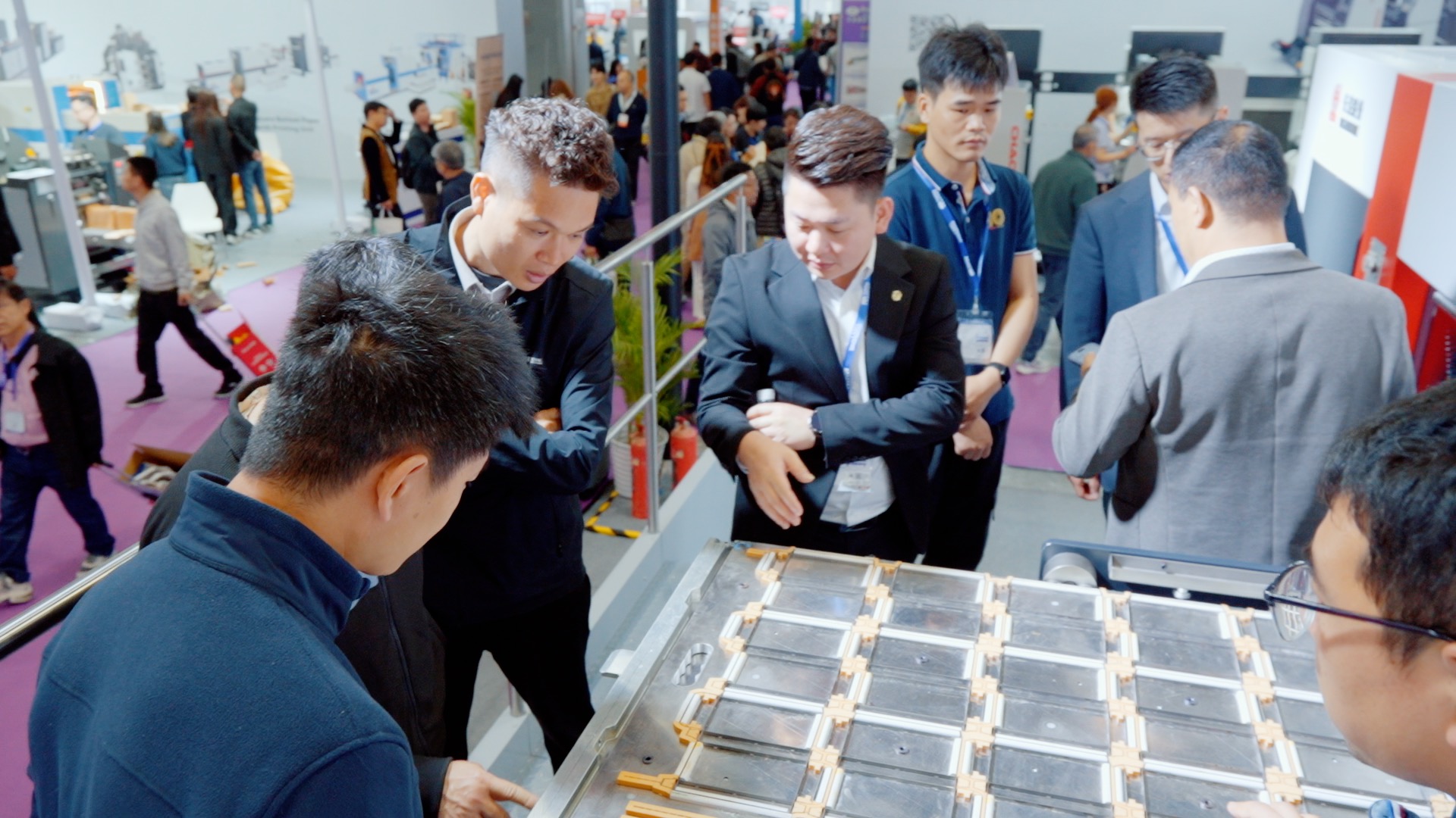 聚焦华南展｜pp电子模拟器产品+智能化双赋能，有恒新品亮相，展台热度拉满